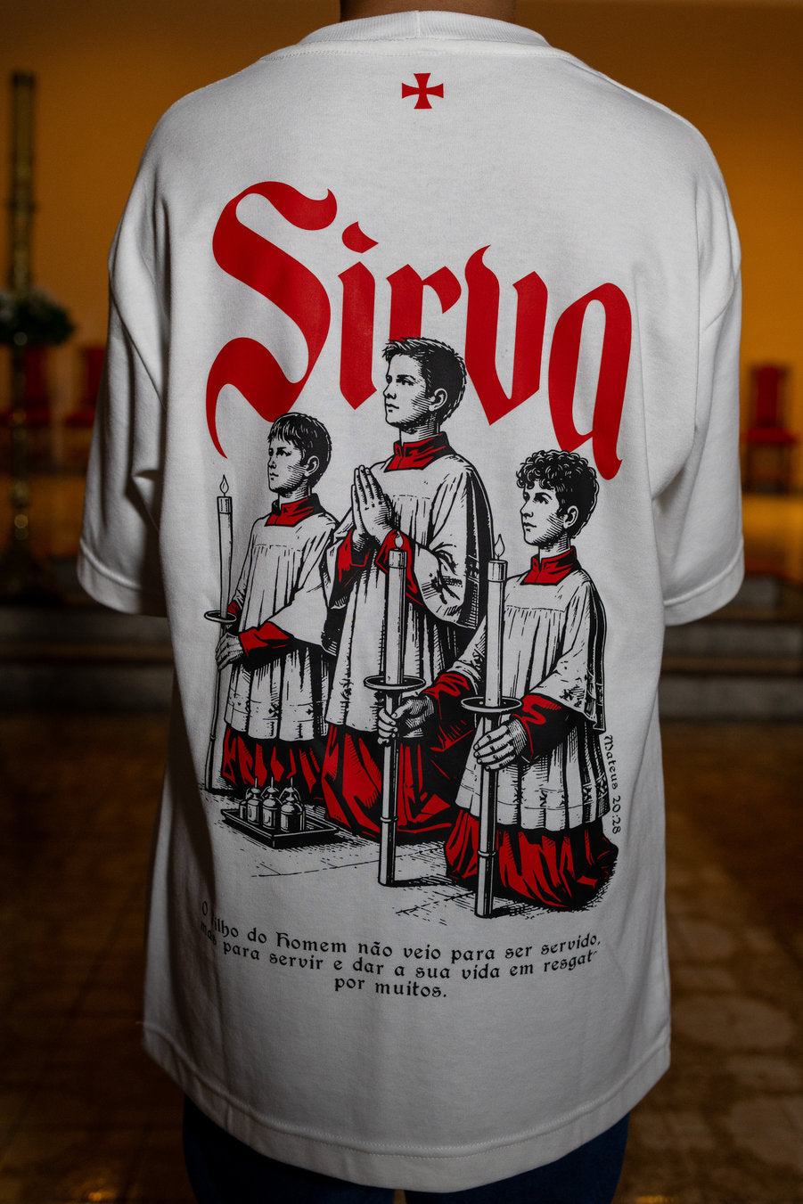 Camisa Oversized Sirva Coroinhas