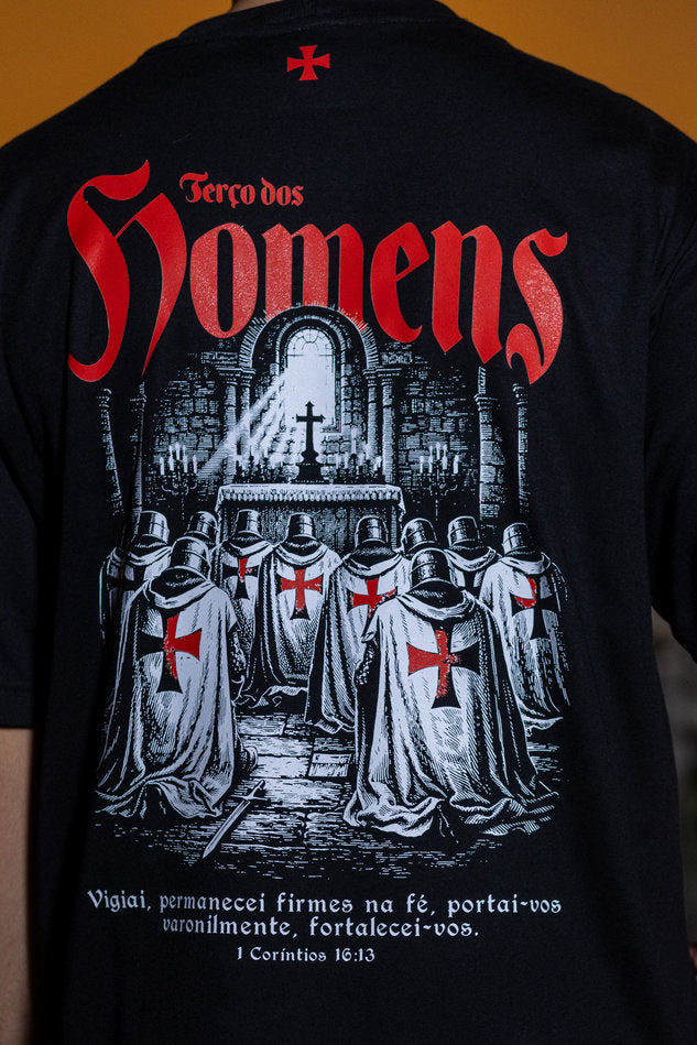 Camisa Oversized Terço dos Homens
