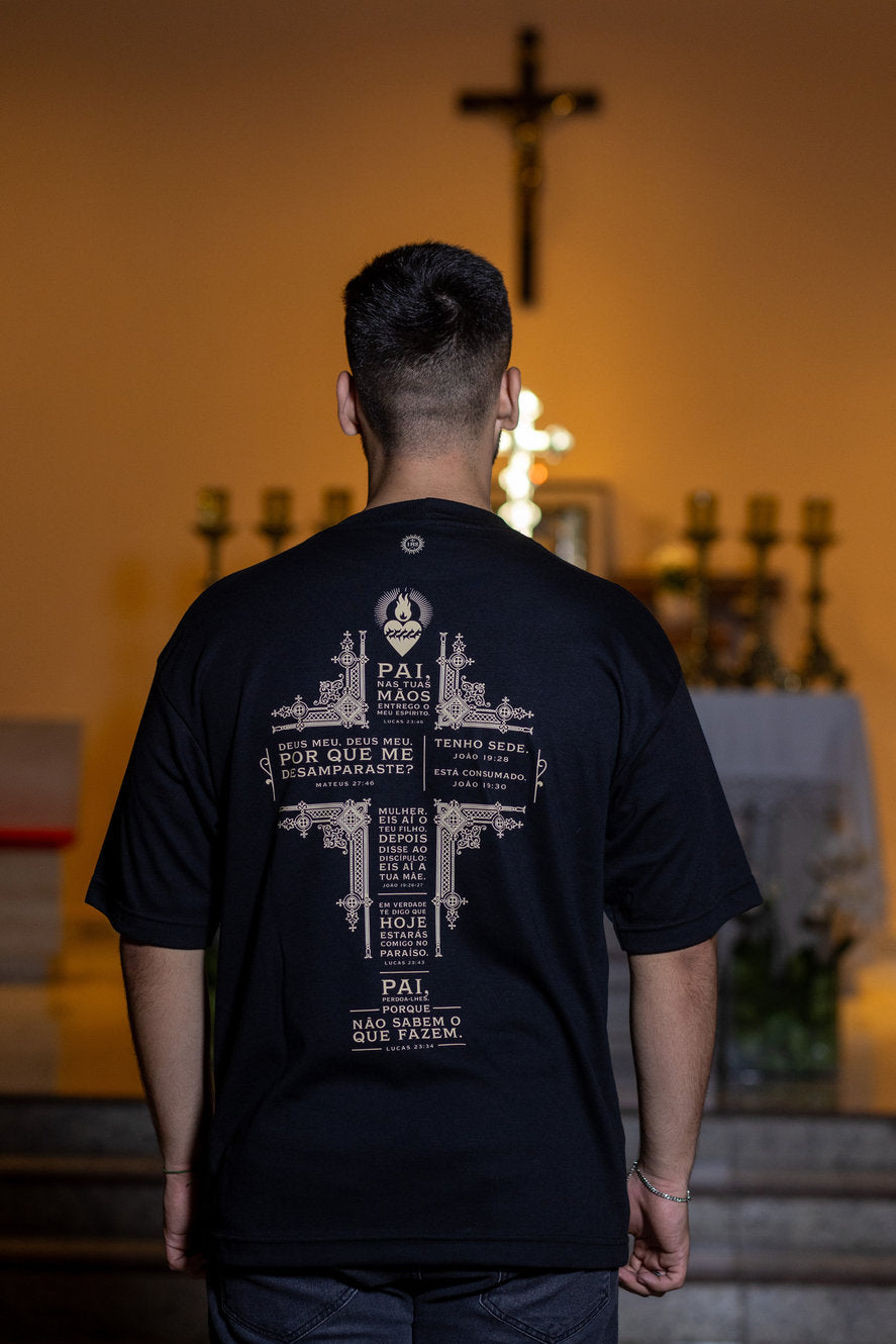Camisa Oversized Sete Últimas Palavras